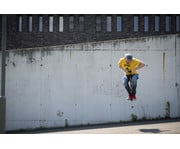 QU AX Pogo Stick 3