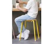 Stapelhocker 4 beinig 4