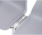 Schalenstuhl mit Reihenverbindung 7