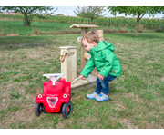 Betzold Kiga Tankstelle aus Holz 3