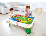 Eisenbahn Spieltisch 2