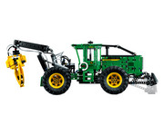 LEGO® TECHNIC John Deere 948L II Skidder 2