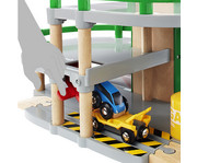 BRIO® World Parkhaus Straßen & Schienen 6