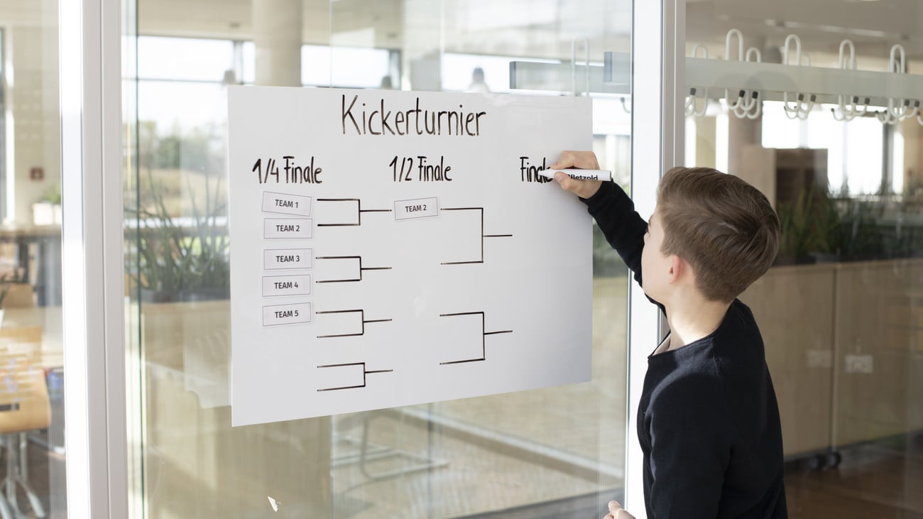 Queence Whiteboardfolie 50x50cm - Magnetisch Selbstklebend Mit Neodym-Magneten