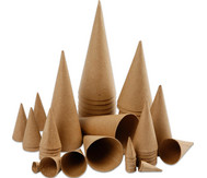 50 Pappkegel, verschiedene Größen