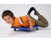 Betzold Kleines Rollbrett mit Flüster Rollen 3