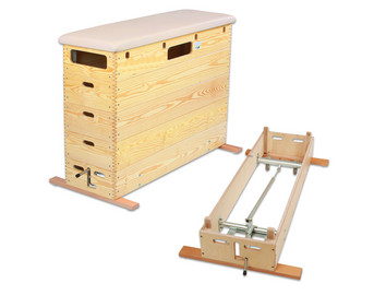 Sprungkasten mit Schwenkrollen Unterbau