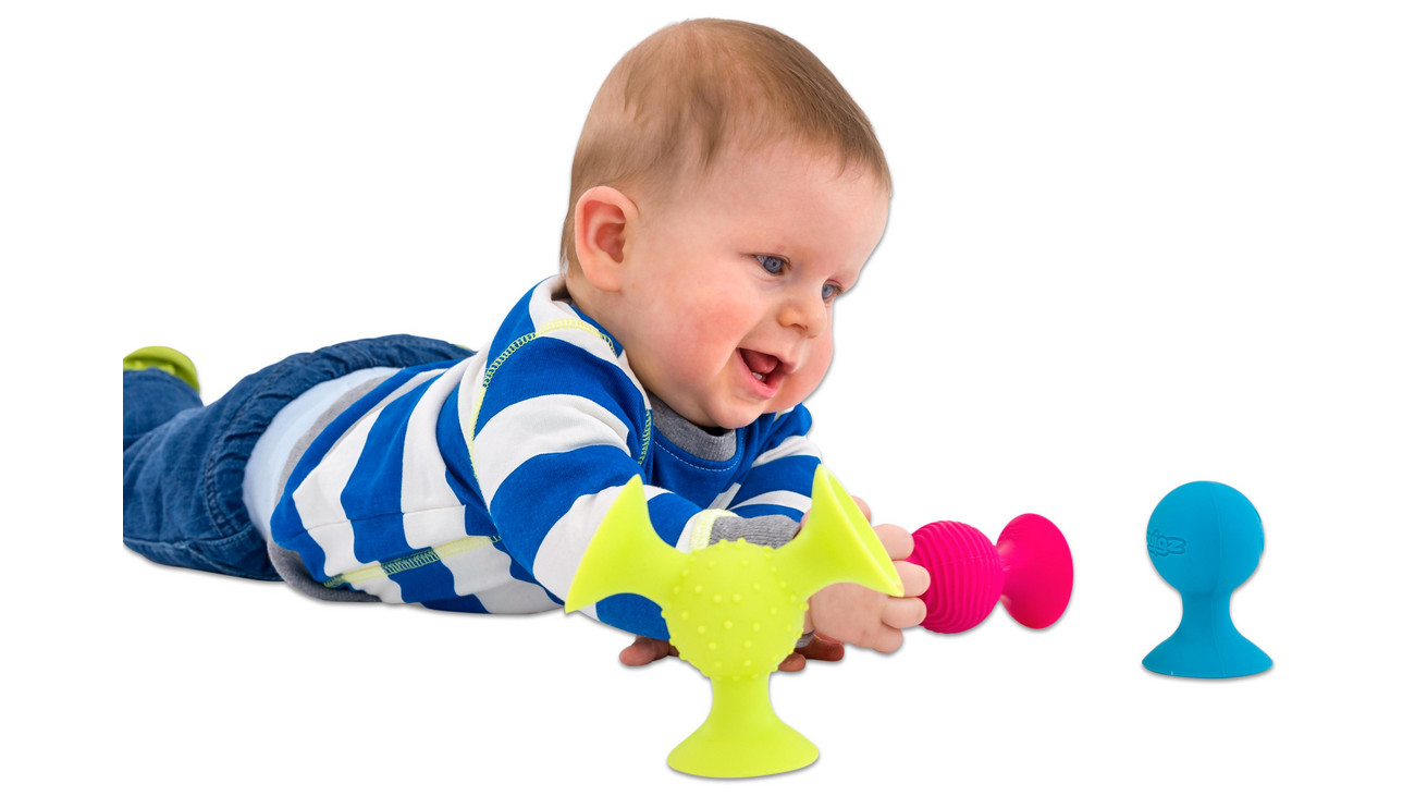 Lustige Würfel Plüsch Spielzeug Baby Auto Bett Hängen Spielzeug mit  Saugnapf Kinder Stress Relief Squeeze Spielzeug