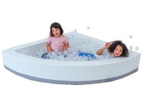 Bällebad im Kindergarten - sicheres Toben | BETZOLD