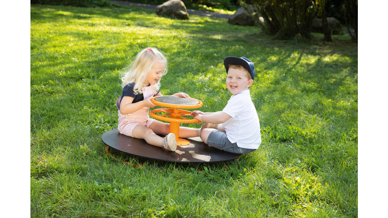 TopTrike Karussell bei BETZOLD GartenKinderkarussell