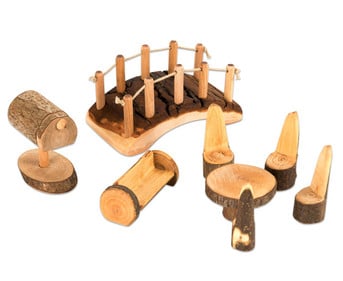 Waldwelt Spielmöbel aus Holz 8 teilig