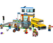 LEGO® City Schule mit Schulbus 1