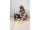 Steckenpferd Hobby Horsing mit offenem Maul