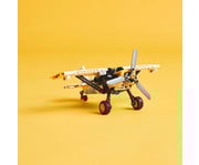 LEGO® TECHNIC Propellerflugzeug 3
