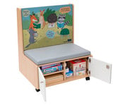 Betzold LeseMobil mit Büchern und Spielen 1