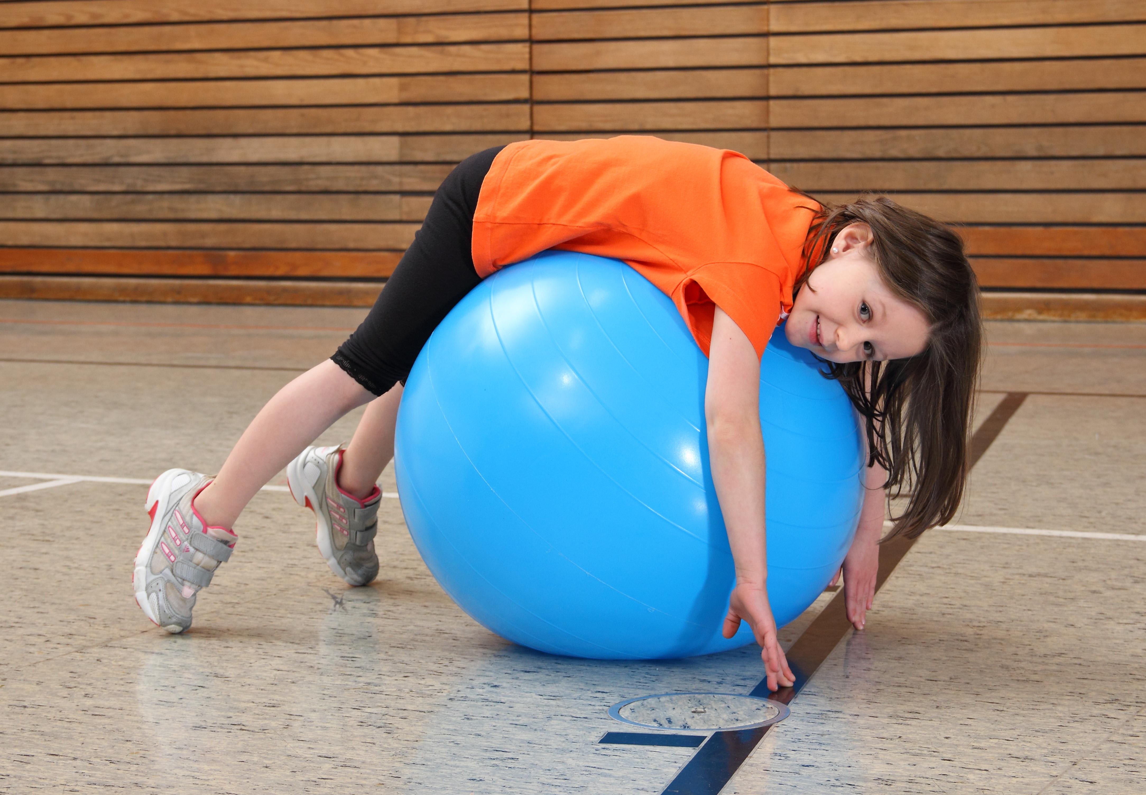 Betzold Große Gymnastikbälle, Farbe: blau, Durchmesser: 40-50 cm