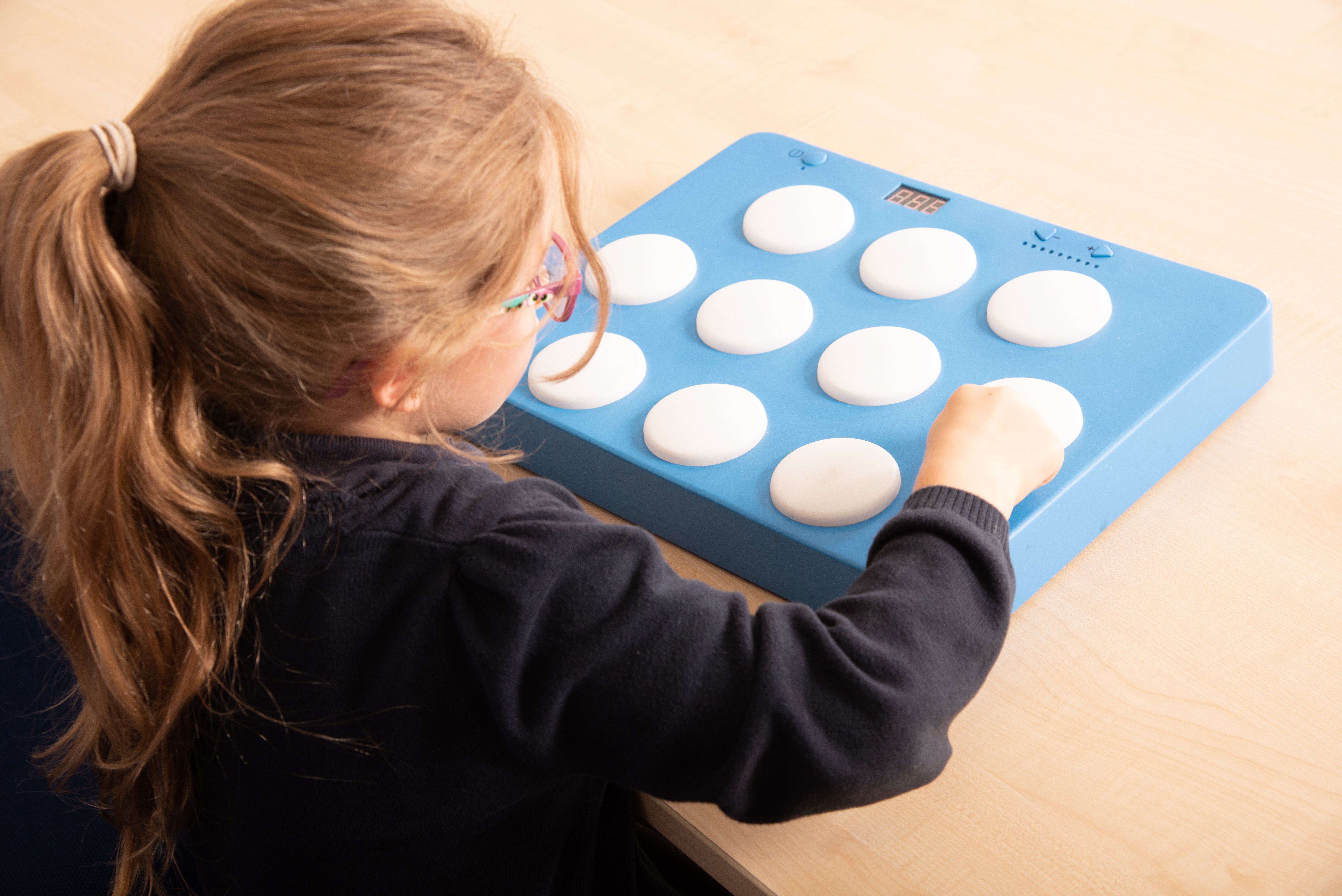 tts Tragbares Reaktionsspiel