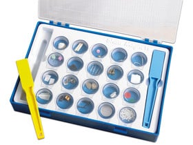 EZread Magnetbuchstaben Aus Kunststoff – 80 Teile, Farbcodiert (rot/blau), Mit Serifen A/g